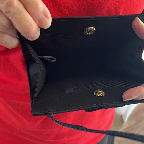 **Sold**❤️Avon Exclusive classic black evening bag - Picture 3 of 6